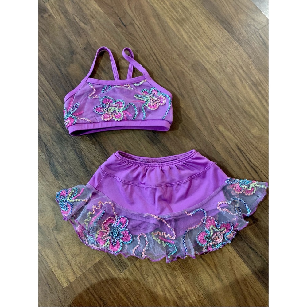 Two piece dance-wear